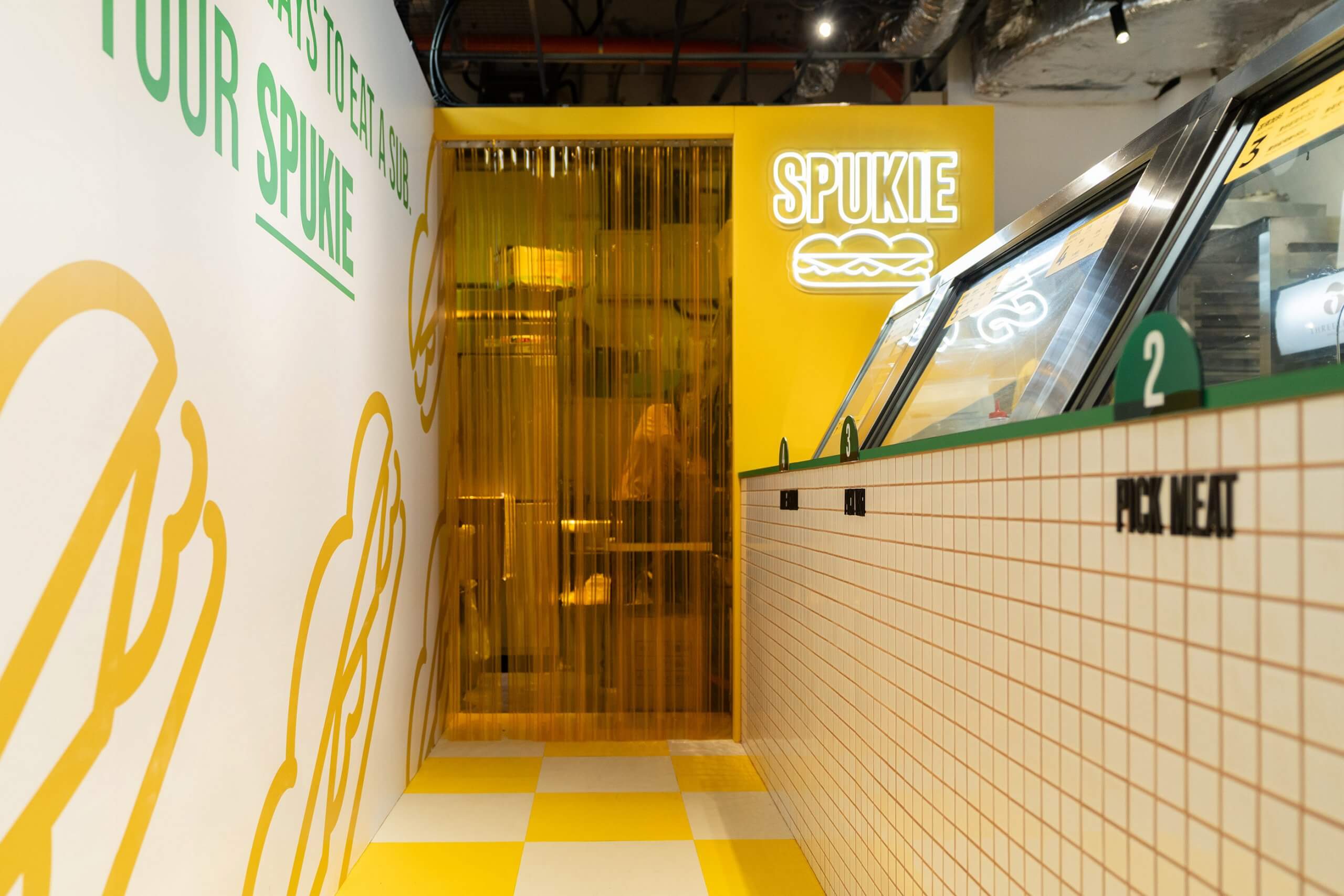 SPUKIE_011